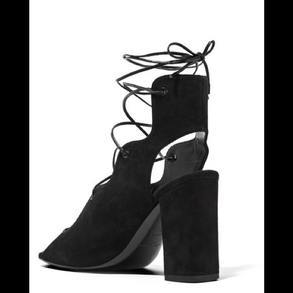 New Saint Laurent Babies Suede Sandals - Picture 8 of 8